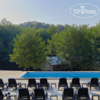 Взрослый бассейн в Garuda Glamping Abkhazia 