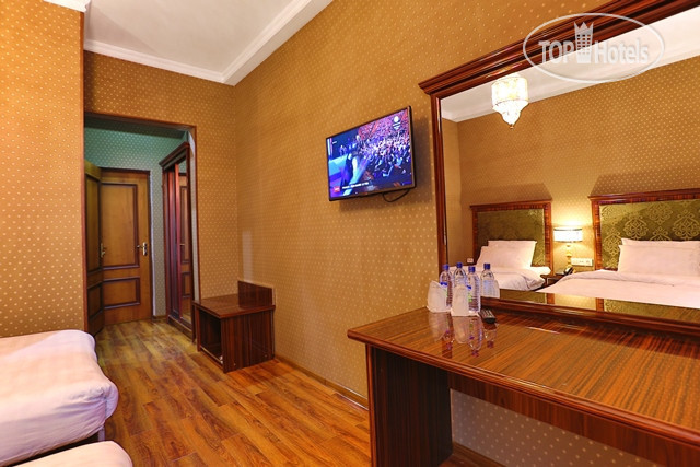 Новые добавленные фото туристов в Rangrez 3*
