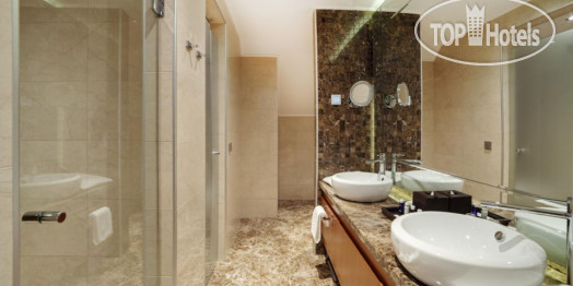 Crowne Plaza Borjomi 5* Двухуровневый люкс (ванная комната) - Фото отеля