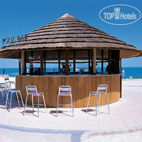 The Palms Beach Hotel & Spa Пляж