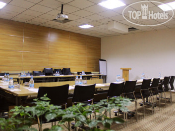 The Corporate Hotel - Фото отеля