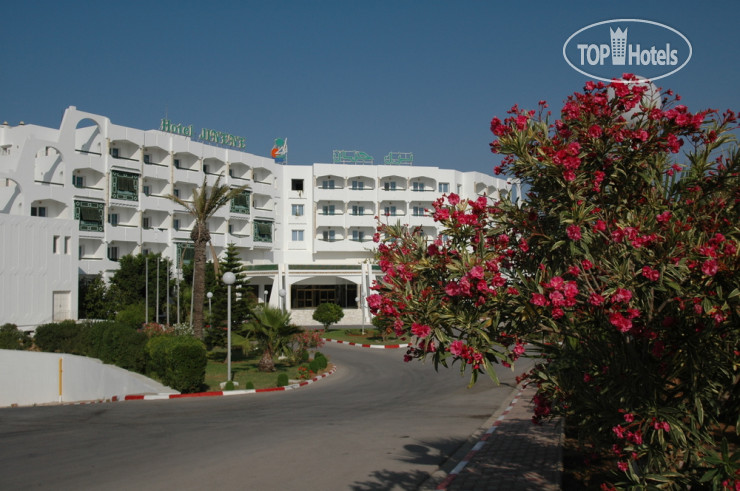 Новые добавленные фото туристов в Jinene 3*