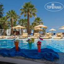 Большой бассейн  с морской воды в Marhaba Palace 5*