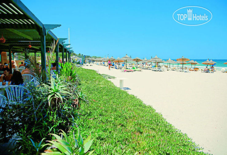 Пляж в El Ksar Resort & Thalasso 4*