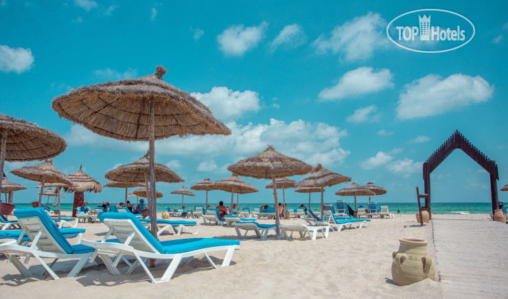 Новые добавленные фото туристов в Fiesta Beach 4*