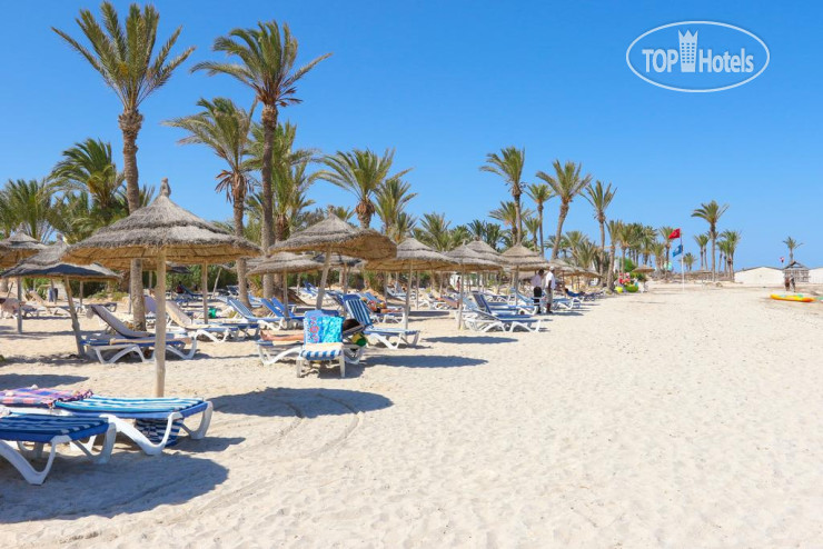 Пляж в SENTIDO Club Palm Azur 4*