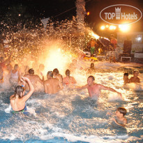 Sidi Mansour Resort & Spa Pool Party