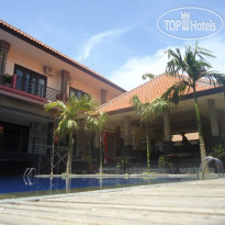 Taman Tirta Ayu pool and Mansion Tuban Bali Отель