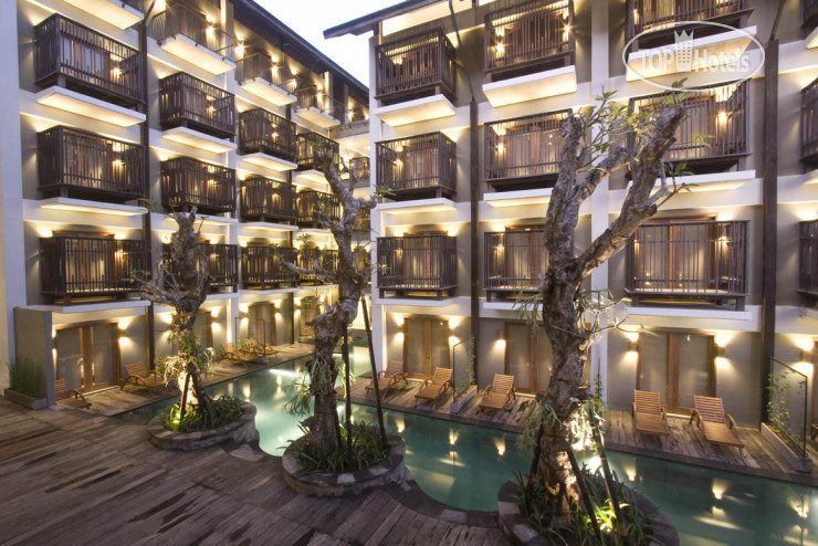Фотографии отеля  THE 1O1 Bali Oasis Sanur 4*