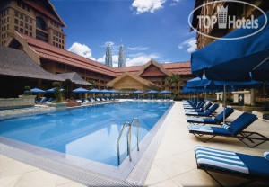 Новые добавленные фото туристов в The Royale Chulan 5*