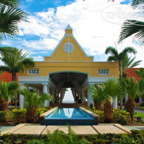 Marriott Curacao Beach Resort & Emerald Casino 