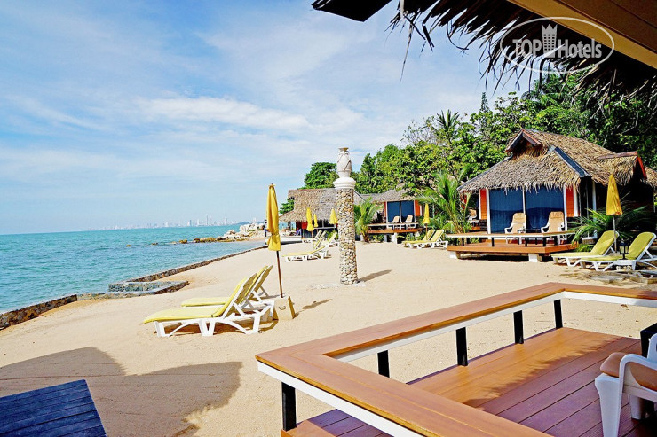 Пляж в Sunset Village 3*