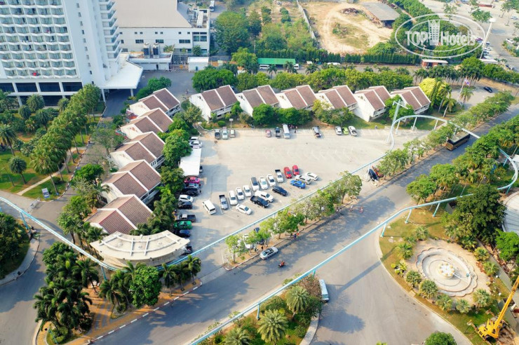 Pattaya Park Beach Resort
