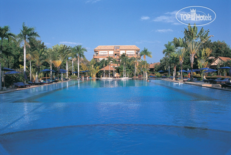 Botany Beach Resort