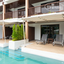 Katathani Phuket Beach Resort Pool Access