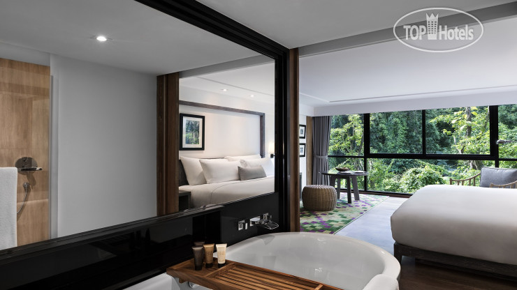 Новые добавленные фото туристов в The Nai Harn (The Royal Phuket Yacht Club) 5*