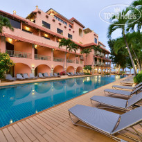 открытый бассейн  в Anantasila Beach Resort Hua Hin 4*