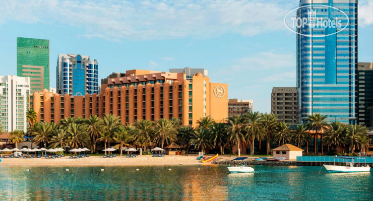Фотографии отеля  Sheraton Abu Dhabi Hotel & Resort 5*