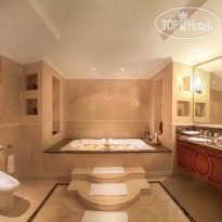 Corniche Hotel Abu Dhabi Ванная комната