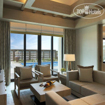 Saadiyat Rotana Resort & Villas Гостиная One bedroom villa