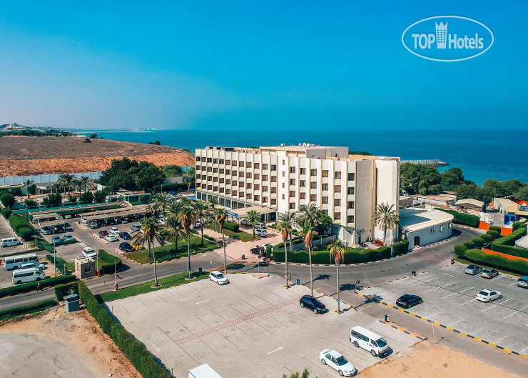 Фотографии отеля  BM Beach Hotel 4*