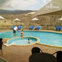 Golden Tulip Khatt Springs Resort & Spa 