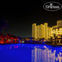 Пляжный Бассейн  в Al Hamra Residence 4*