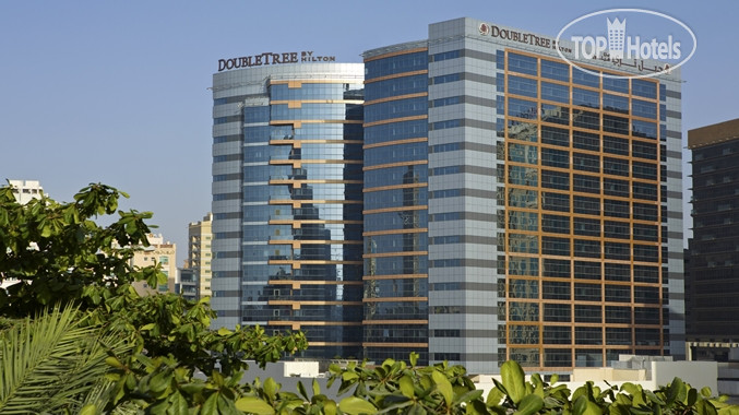 Фотографии отеля  DoubleTree by Hilton Hotel and Residences Dubai Al Barsha 4*