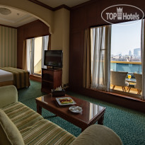 Riviera Hotel Dubai Executive creek view room