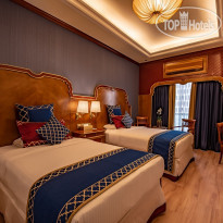 Riviera Hotel Dubai Premium Room souk view