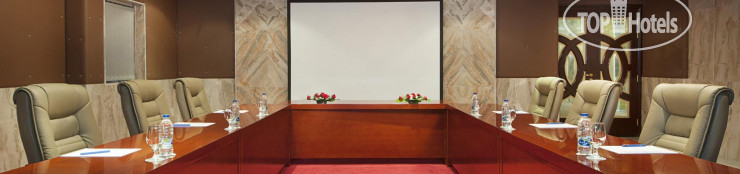 Новые добавленные фото туристов в Golden Tulip Media Hotel