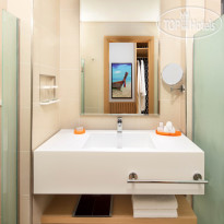 Centara Mirage Beach Resort Dubai Superior Room King Bathroom