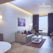 Mercure Dubai Barsha Heights Hotel Suites & Apartments Suite Living - City View