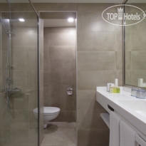 Occidental Sharjah Grand 4* Cabana Room Bathroom - Фото отеля