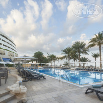 Occidental Sharjah Grand 4* Hotel Pool Area - Фото отеля