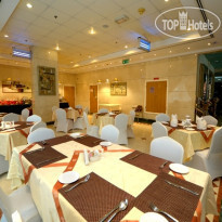 Nejoum Al Emarat Al Khaleej Restaurant