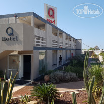 Q Hotel 