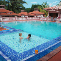 Leoney Resort 