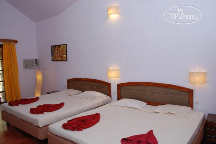 Новые добавленные фото туристов в Seabreeze Inn 3*