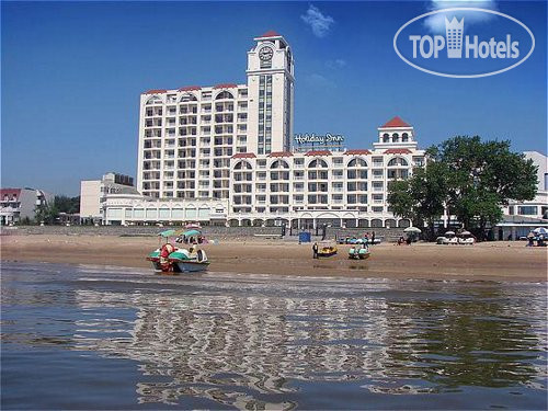 Фотографии отеля  Holiday Inn Sea View Qinhuangdao 5*
