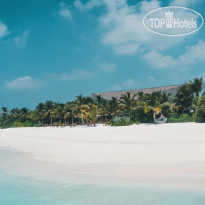 Movenpick Resort Kuredhivaru Maldives Пляж рядом с рестораном Onu Ma
