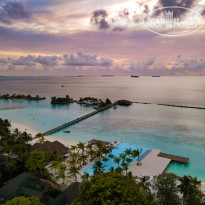 Главный бассейн в Villa Nautica Paradise Island 5*