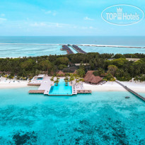 Главный бассейн в Villa Nautica Paradise Island 5*