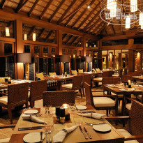 Ayada Maldives Основной ресторан MAGU
