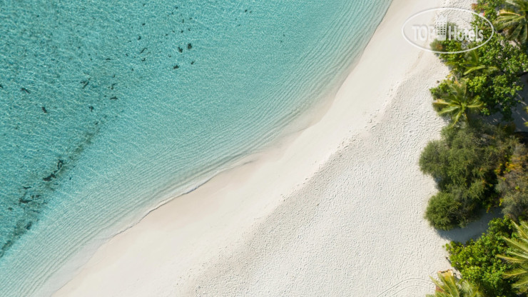 Пляж в Eri Maldives 4*