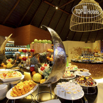 Centara Ras Fushi Resort & Spa Oceans - международный рестора