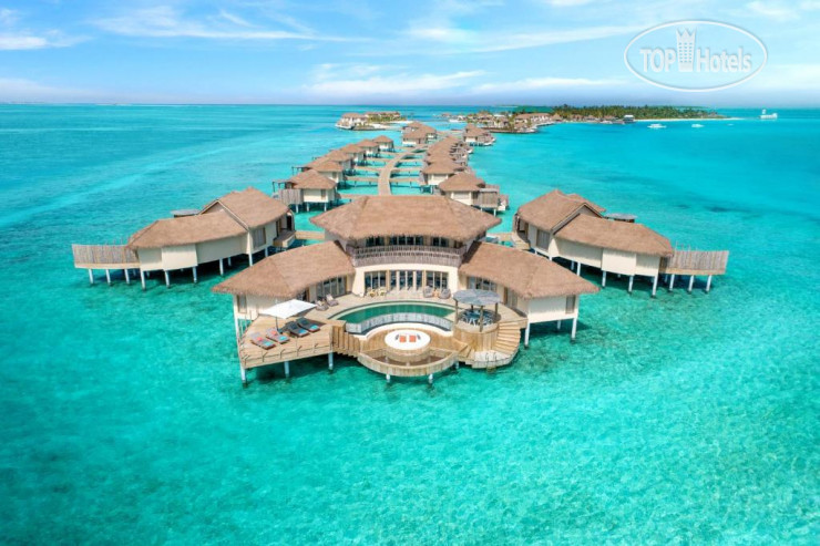 Фотографии отеля  InterContinental Maldives Maamunagau Resort 5*