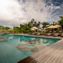 savoy main swimming pool в Savoy Resort & Spa, Seychelles 5*