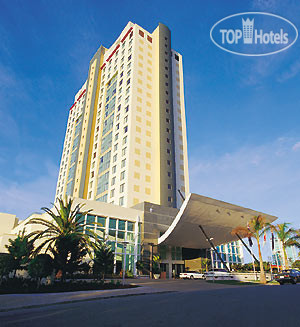 Фотографии отеля  voco Gold Coast, an IHG Hotel 4*