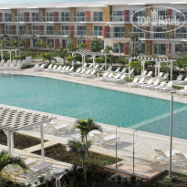 2 бассейна  в Sanctuary White Sands 5*